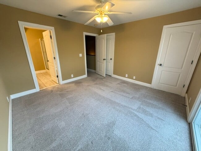 Building Photo - 3026 Sugarberry Ln