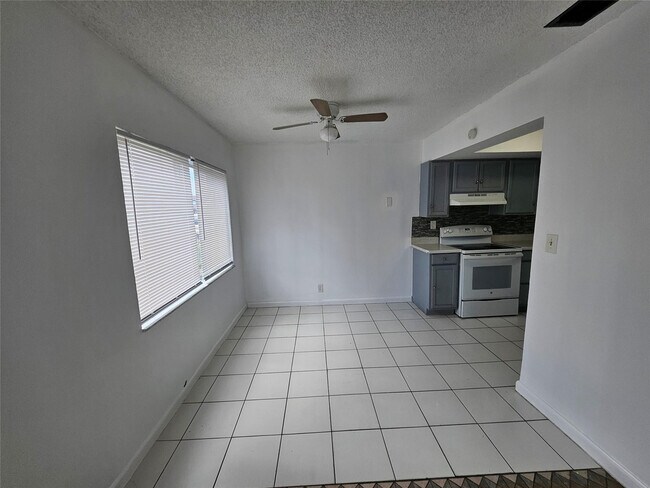 Building Photo - 2220 NW 59th Wy