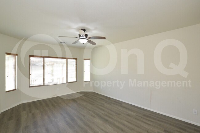 Building Photo - 10938 East Starkey Avenue