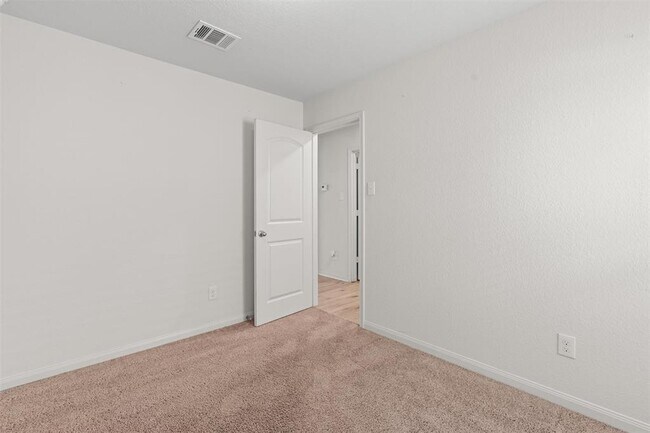 Building Photo - 13301 William Mckinley Wy