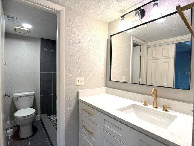 Building Photo - 4815 Walden Cir
