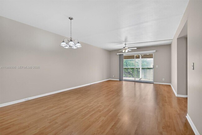 Building Photo - 12500 SW 5th Ct