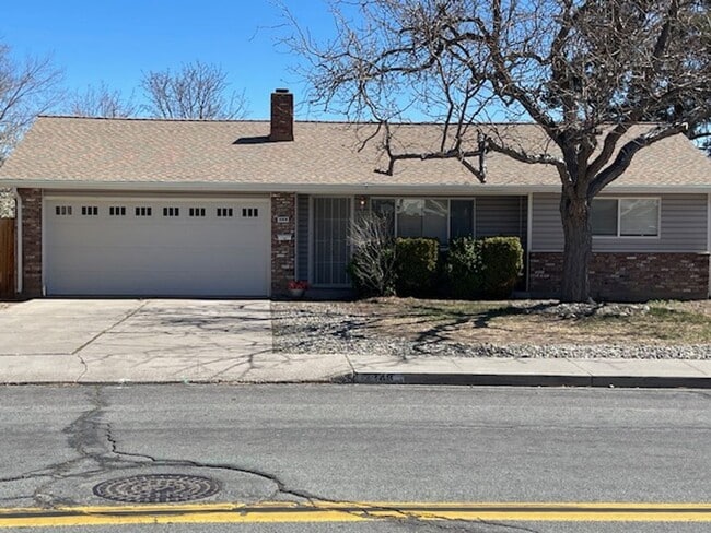 Building Photo - Coming Soon! Modern Comfort Meets Stylish Living in This Updated Sparks Home!