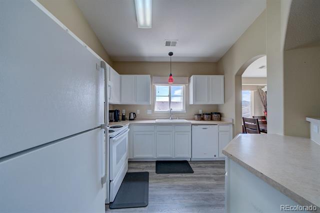 Building Photo - 3875 Strawberry Field Grove