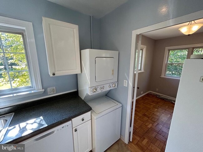 Building Photo - 3318 Coryell Ln