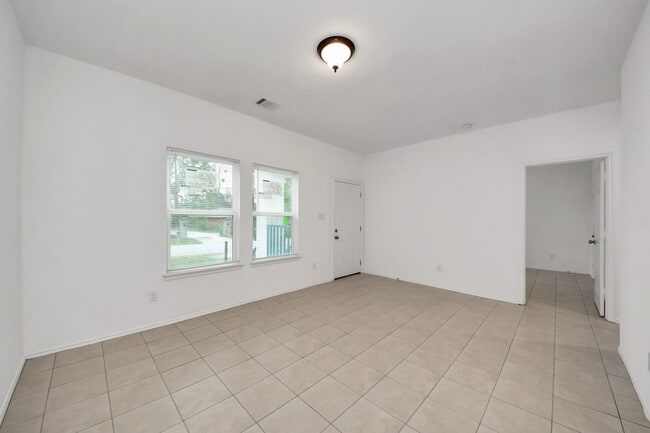 Building Photo - 9210 Wheatley St