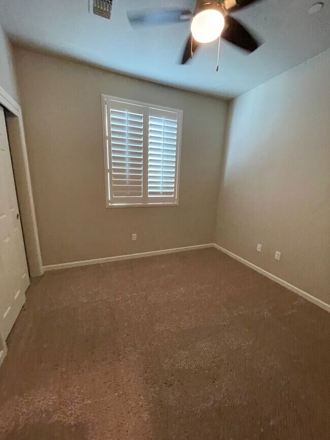 Building Photo - Lovely Clovis home, coming soon!