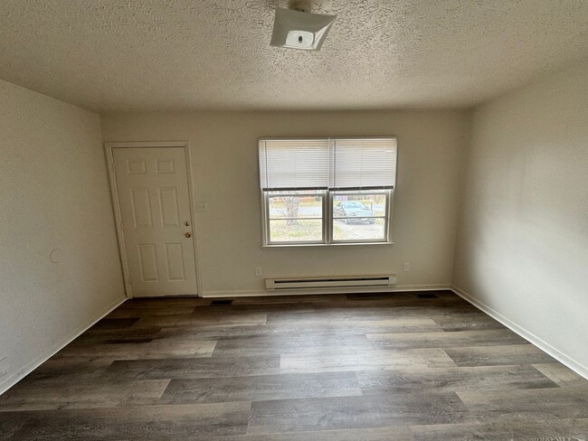 Building Photo - 3/1 in Shelby, NC