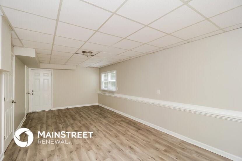 Building Photo - 227 Mill Pointe Dr