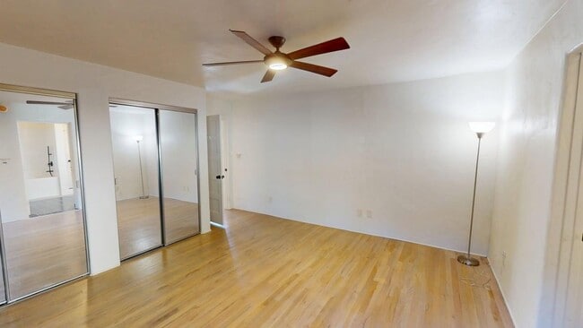 Building Photo - 901 Galisteo St