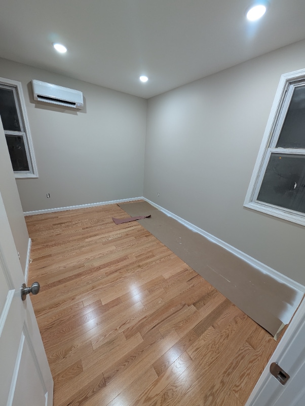 Building Photo - 32 Rose St