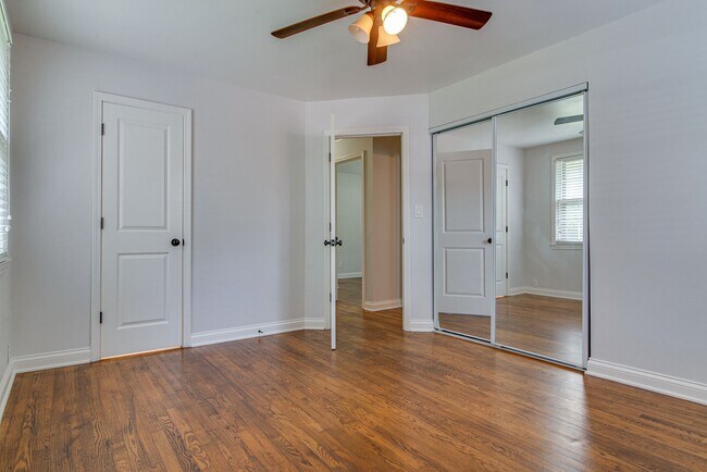 Building Photo - 4736 Danby Dr