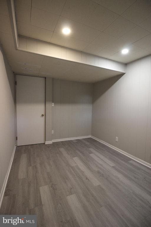 Building Photo - 102 Yeonas Dr SE