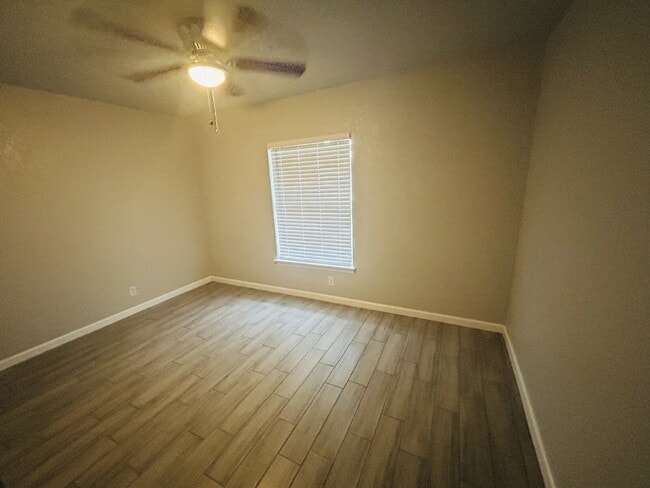 Building Photo - 4 Bed/2 Bath in North East SA