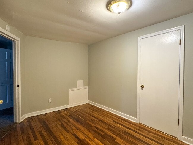 Building Photo - 16207 Lucia Dr