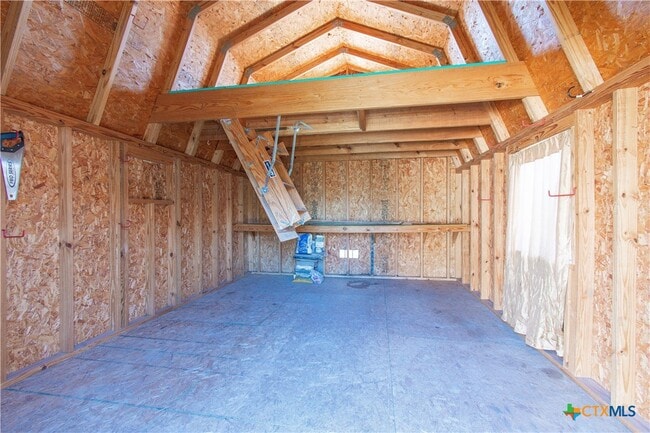 Building Photo - 5104 Glenoak Dr