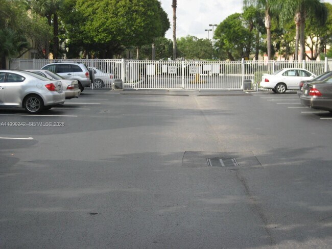 Building Photo - 15051 SW 103rd Ln