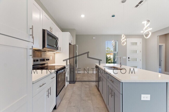 Building Photo - Deposit-Free! Modern, energy efficient hom...