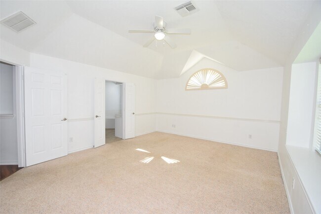 Building Photo - 5726 Indigo Trails Dr