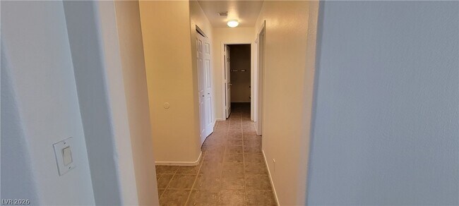 Building Photo - 8116 Caramel Gorge Ct