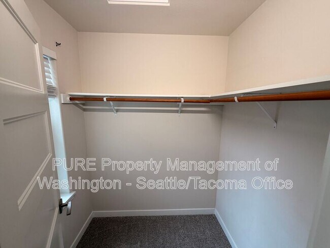 Building Photo - 3238 64th Ln SW