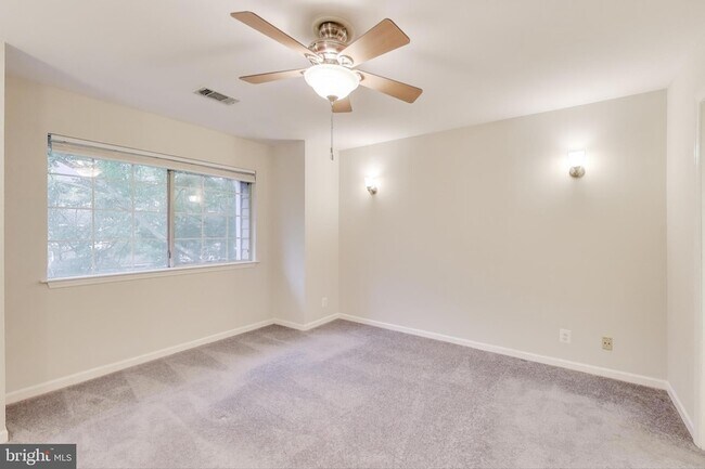 Building Photo - 5801 Inman Park Cir