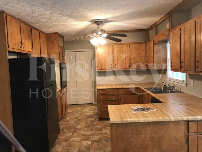 Building Photo - 2029 Abington Ln