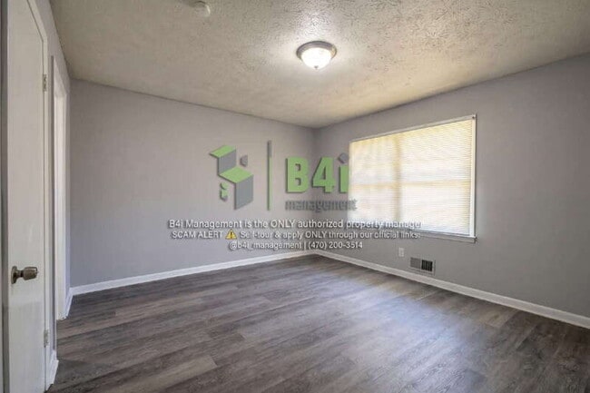 Building Photo - 1010 Sexton Dr