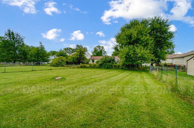 Building Photo - 3629 Turret Green Dr