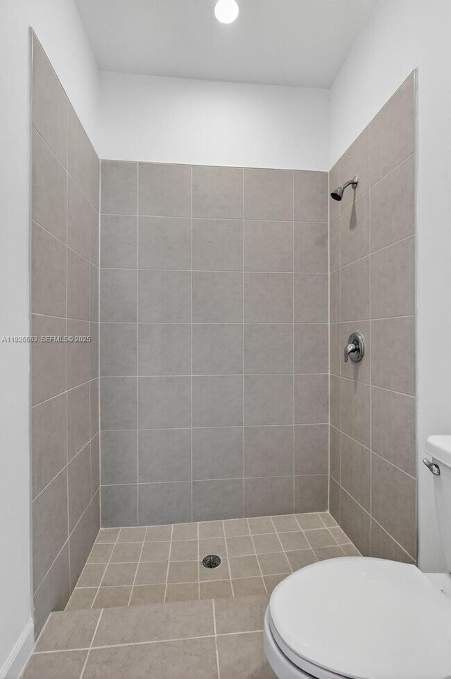 Building Photo - 13835 SW 261st Terrace