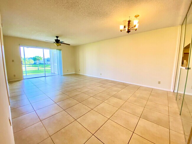 Building Photo - 2828 Casita Way