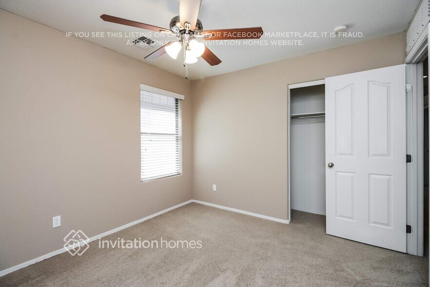 Building Photo - 3934 E Jasper Dr