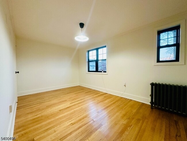 Building Photo - 355 Valley Blvd