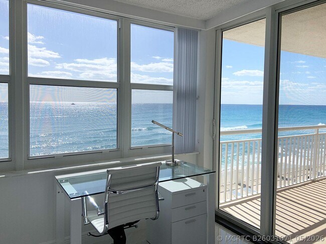 Building Photo - 3546 S Ocean Blvd