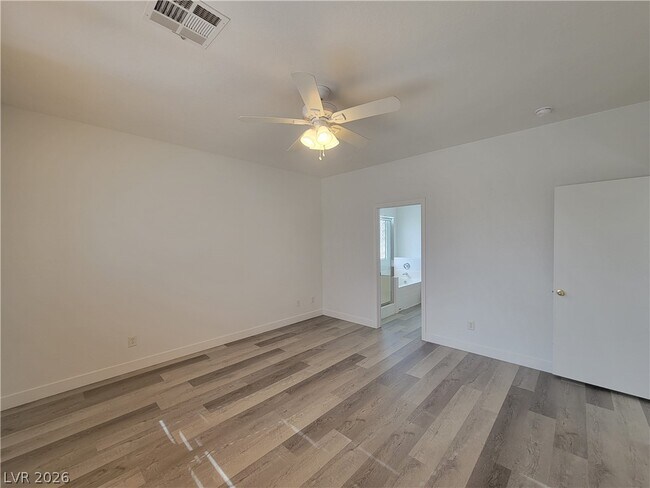 Building Photo - 3274 Bronze Leaf St