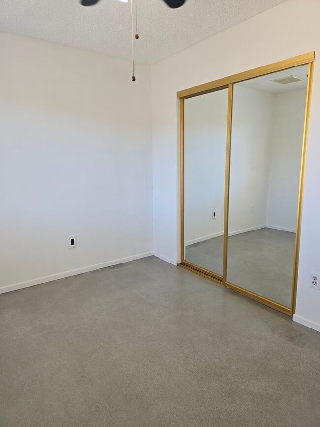 Building Photo - Remodeled Two Bedroom in Morongo Valley