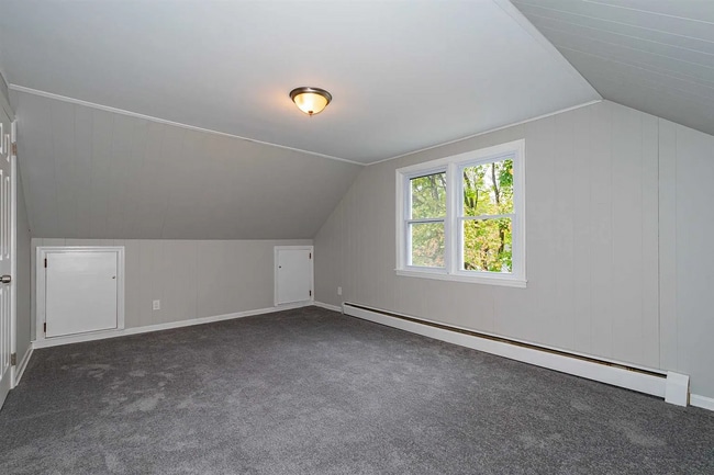 Building Photo - 35 Clark St