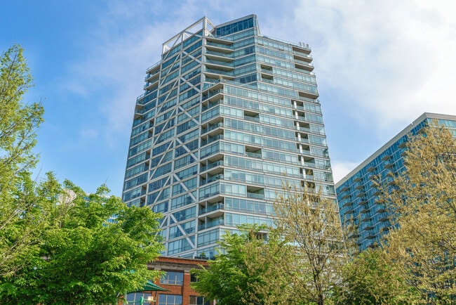 Building Photo - 510 W Erie St