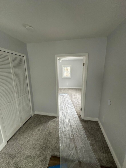 Building Photo - 748 S 24th St