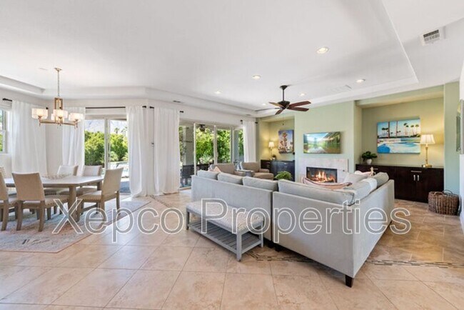 Building Photo - 1583 Sienna Ct