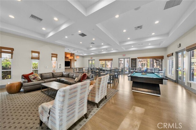 Building Photo - 5450 Strand