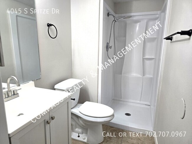 Building Photo - 4045 S Spitze Dr