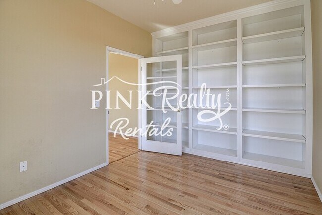 Building Photo - Gorgeous 5-Bedroom Home in Woodmen Hills w...