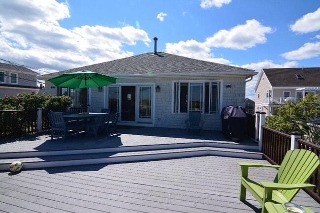 Building Photo - 23 53rd St