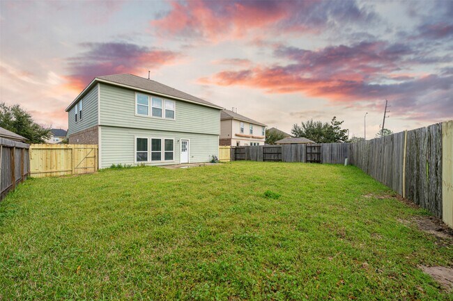 Building Photo - 19907 Sloan Ridge Ln