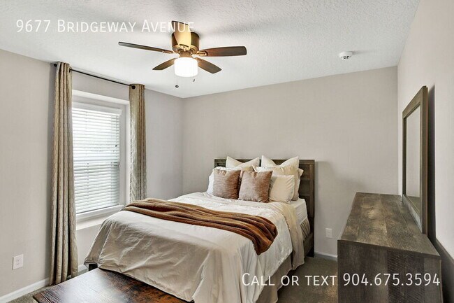 Building Photo - 9677 Bridgeway Ave