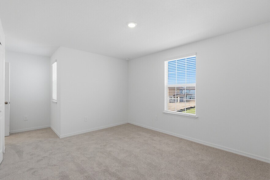 Building Photo - 8818 Gulf Shr Ter