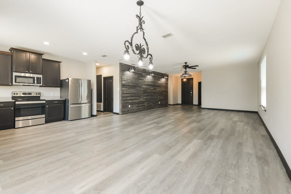 Building Photo - 9136 Benevolent Ct