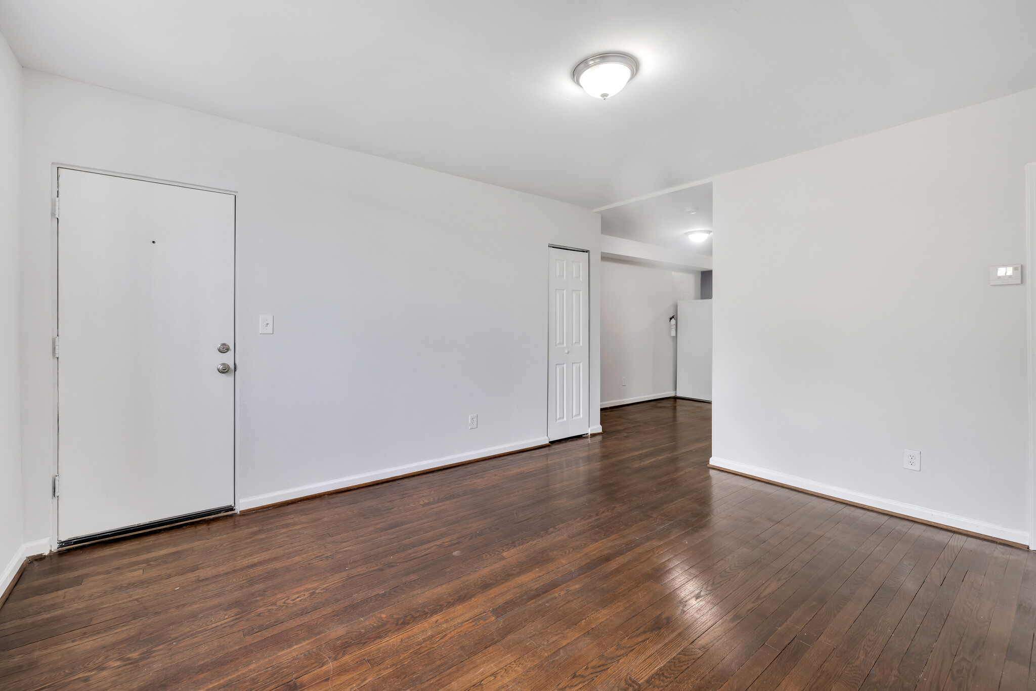 Building Photo - 1247 Meigs Pl NE