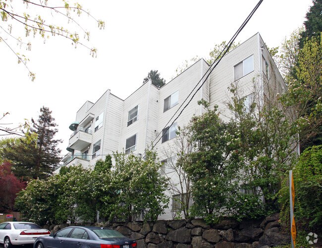 4727 NE Ravenna Ave 4727 NE Ravenna Ave Seattle WA 98105 Apartment